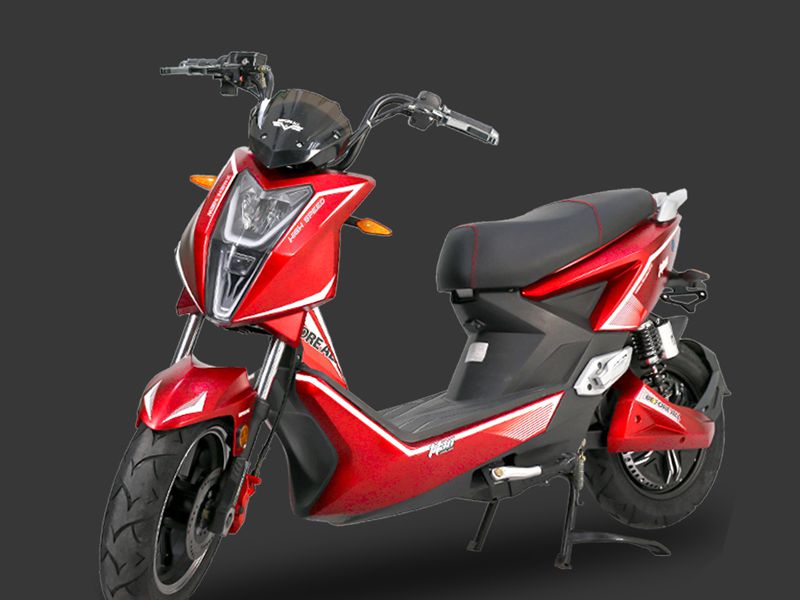 Xe máy điện TITAN